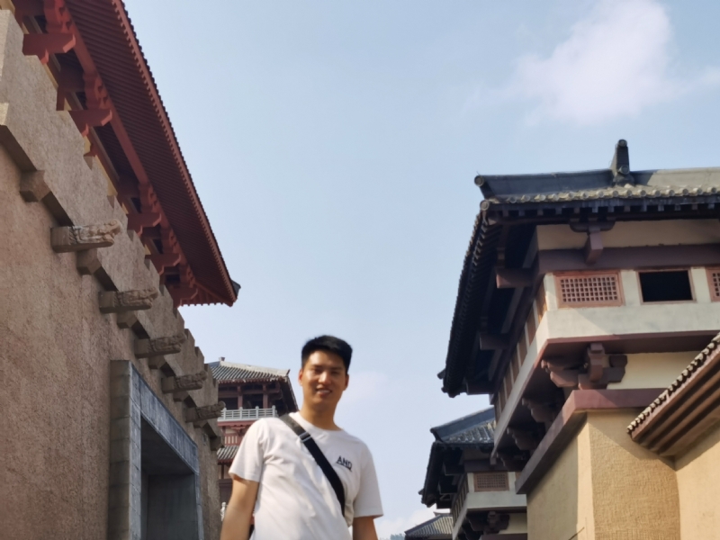 咸鱼不闲的第二张照片--都匀认干亲服务网