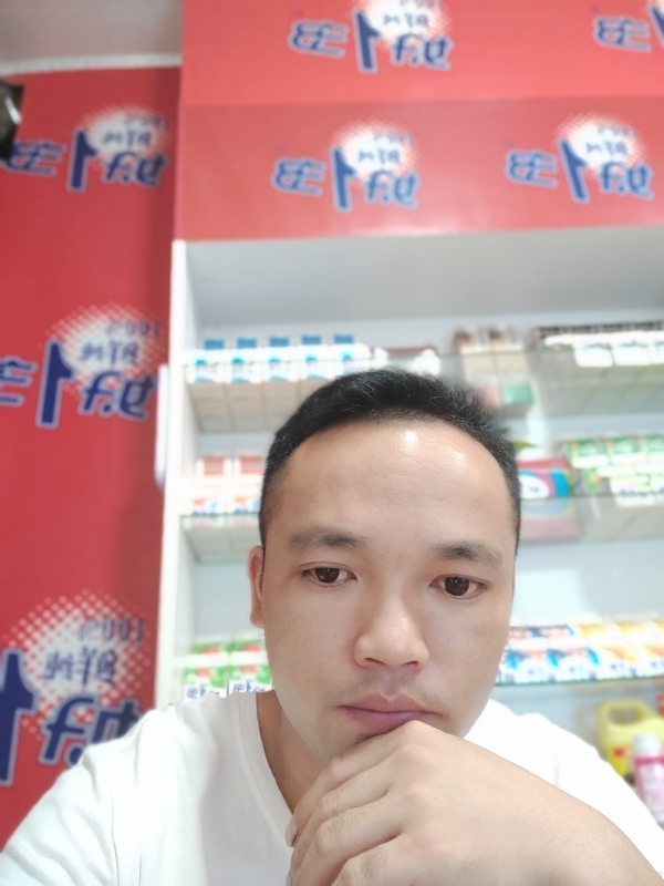 小老弟的第二张照片--都匀认干亲服务网